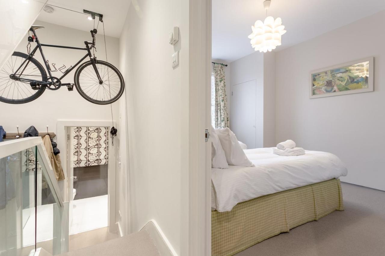 2 Bedroom Apartment Hammersmith Grove Sleeps 4 London Bagian luar foto
