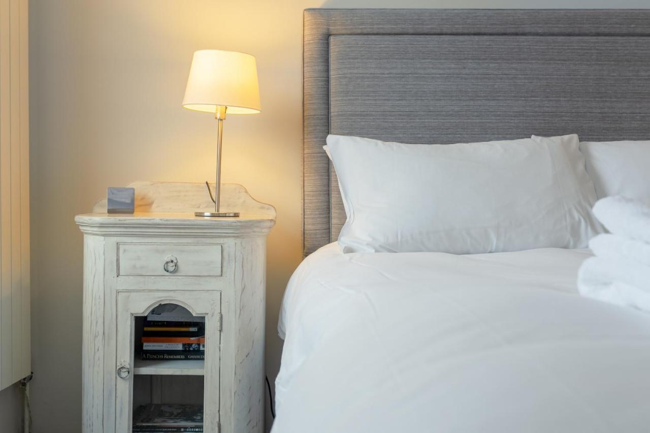 2 Bedroom Apartment Hammersmith Grove Sleeps 4 London Bagian luar foto